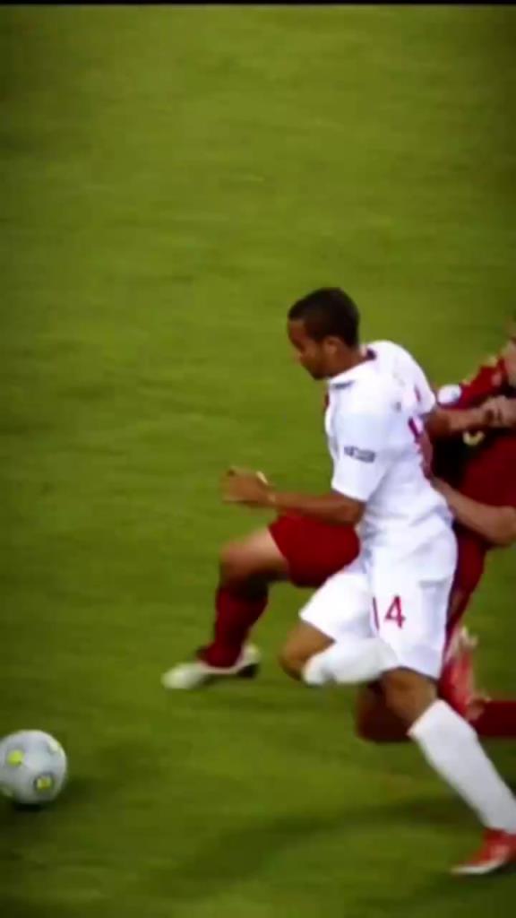 人生贏家！榮譽佳人伴其左右！胡梅爾斯國家隊生涯混剪！