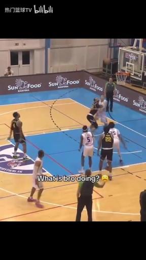 一分變兩分！這哥們得感謝5號為他成就了名場面！